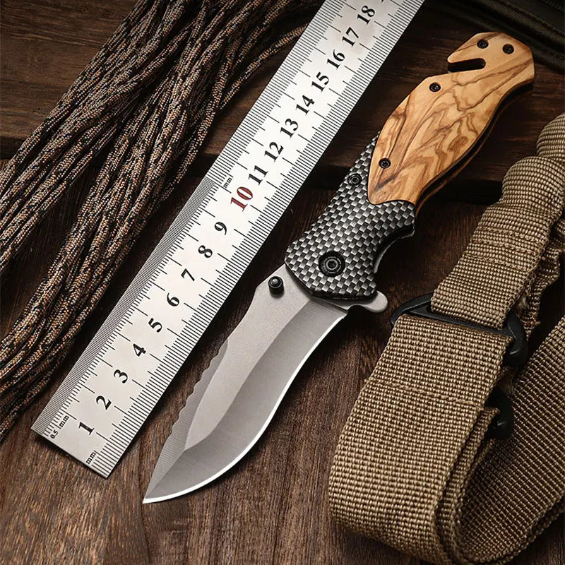 Handmade Stainless Steel Folding Knife with Horn Handle